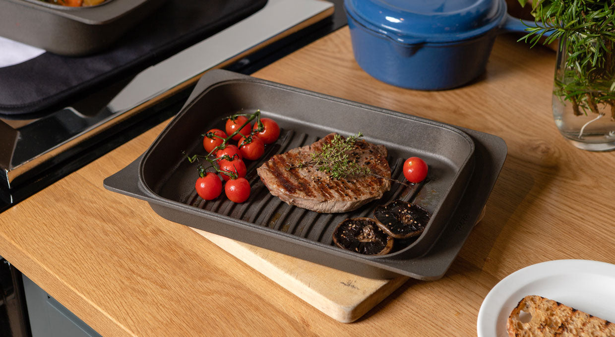 ESSE Cast Iron Casserole dish with griddle lid